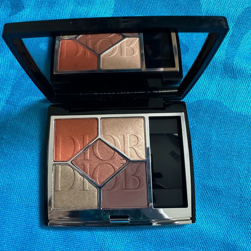 Dior Quint in 659 Mirror Mirror